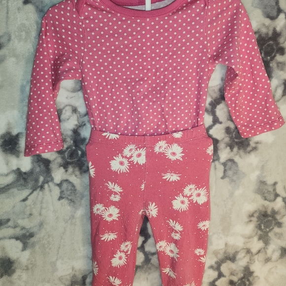 12 month 5 outfits Set Lot Bundle Mix n Match $20 - Picture 6 of 15